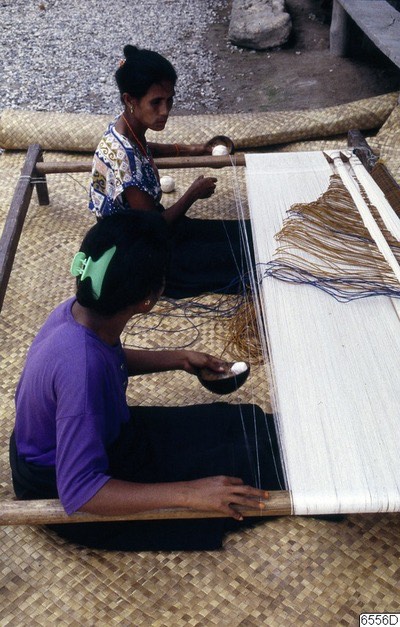 Warping at a frame