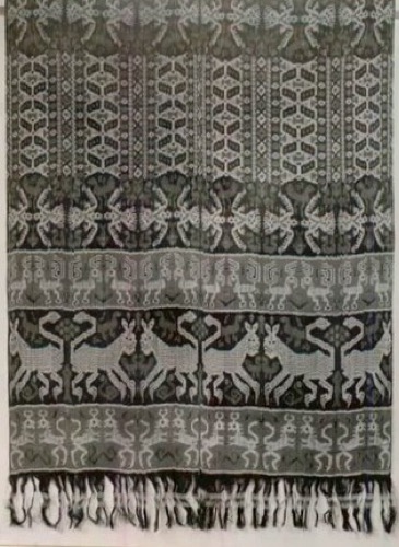 Man's cloth (hinggi)