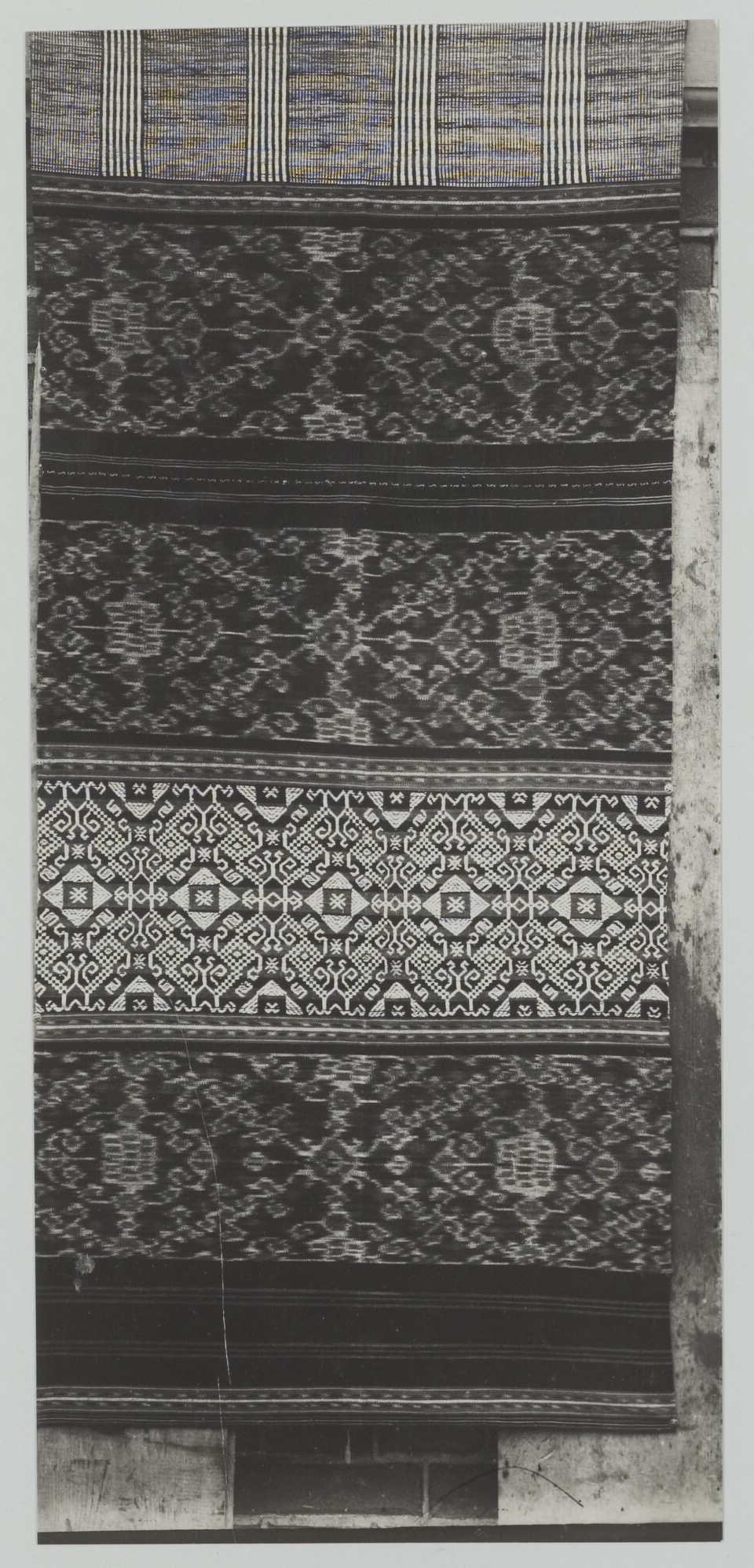 Lau kombu ikat textilee from Sumba, KITLV 5629
