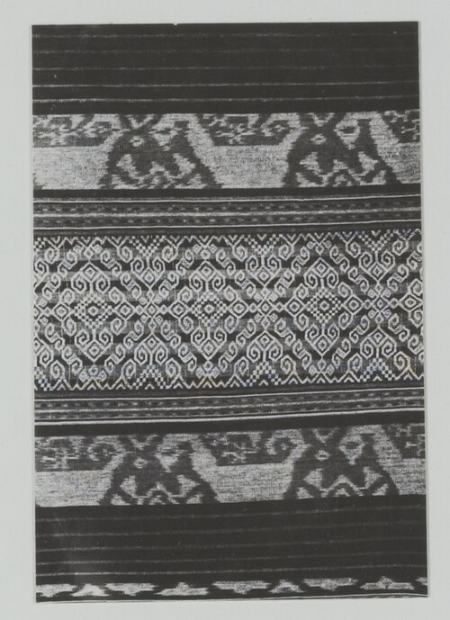 Lau kombu ikat textilee from Sumba, KITLV 5630